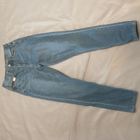 American Eagle Outfitters Denim - American eagle outfitters mom jeans